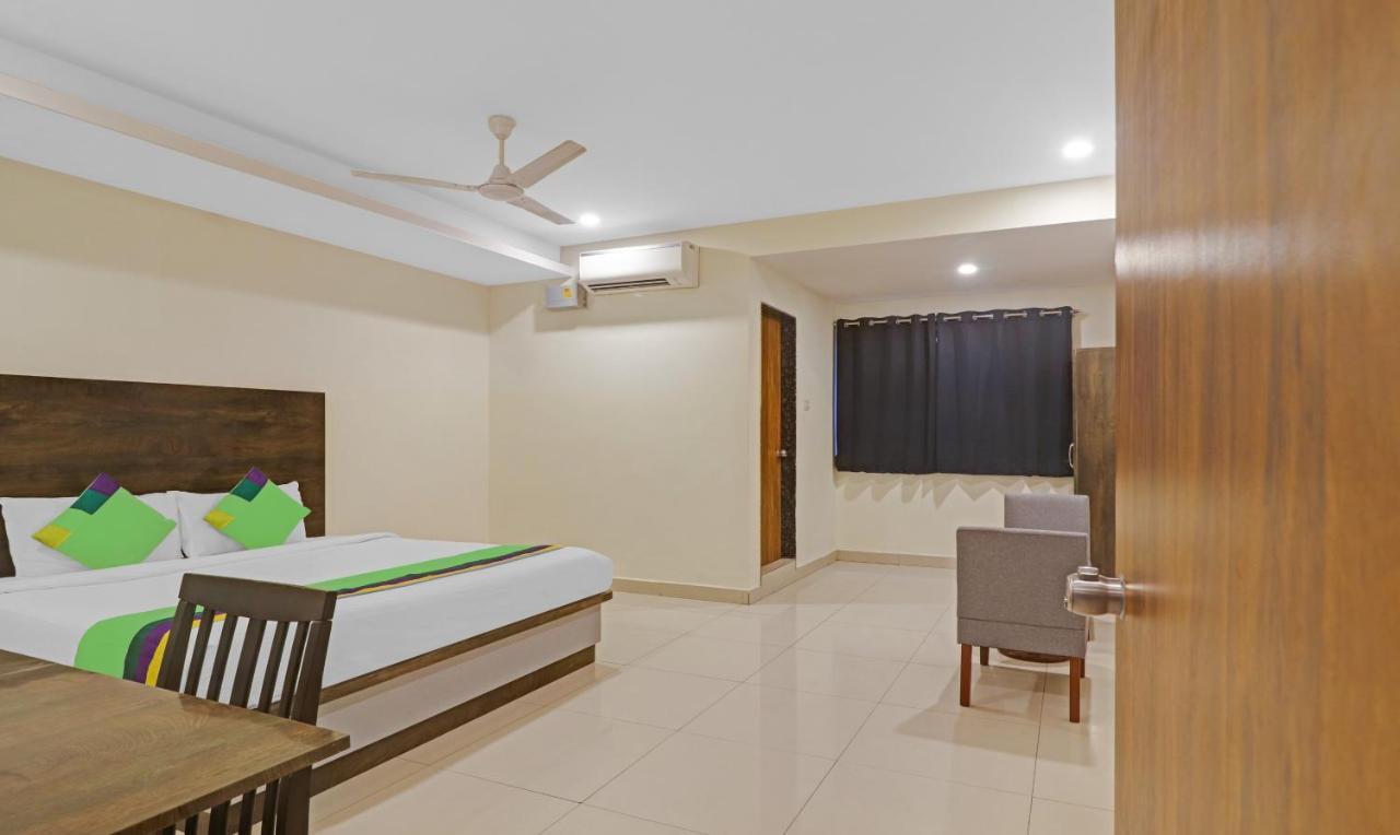 Treebo Tee Hotel ไฮเดอราบัด ภายนอก รูปภาพ