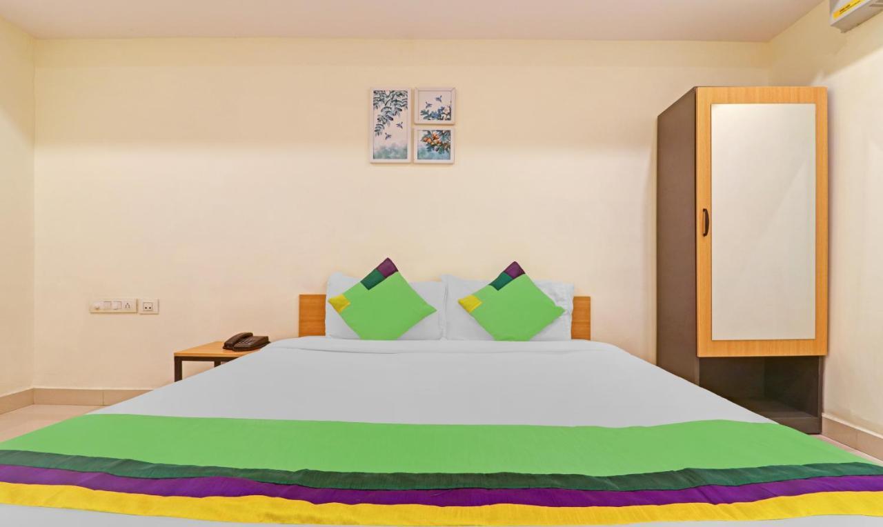 Treebo Tee Hotel ไฮเดอราบัด ภายนอก รูปภาพ