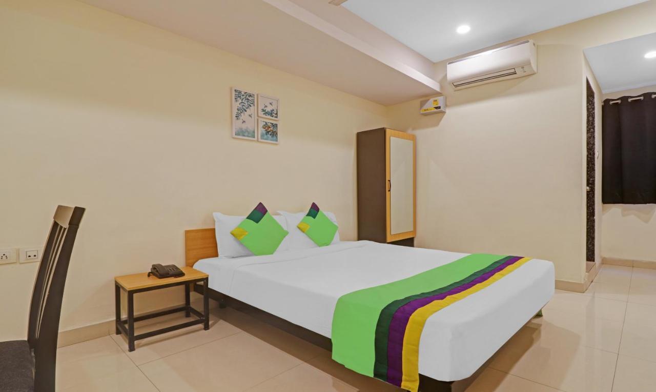 Treebo Tee Hotel ไฮเดอราบัด ภายนอก รูปภาพ