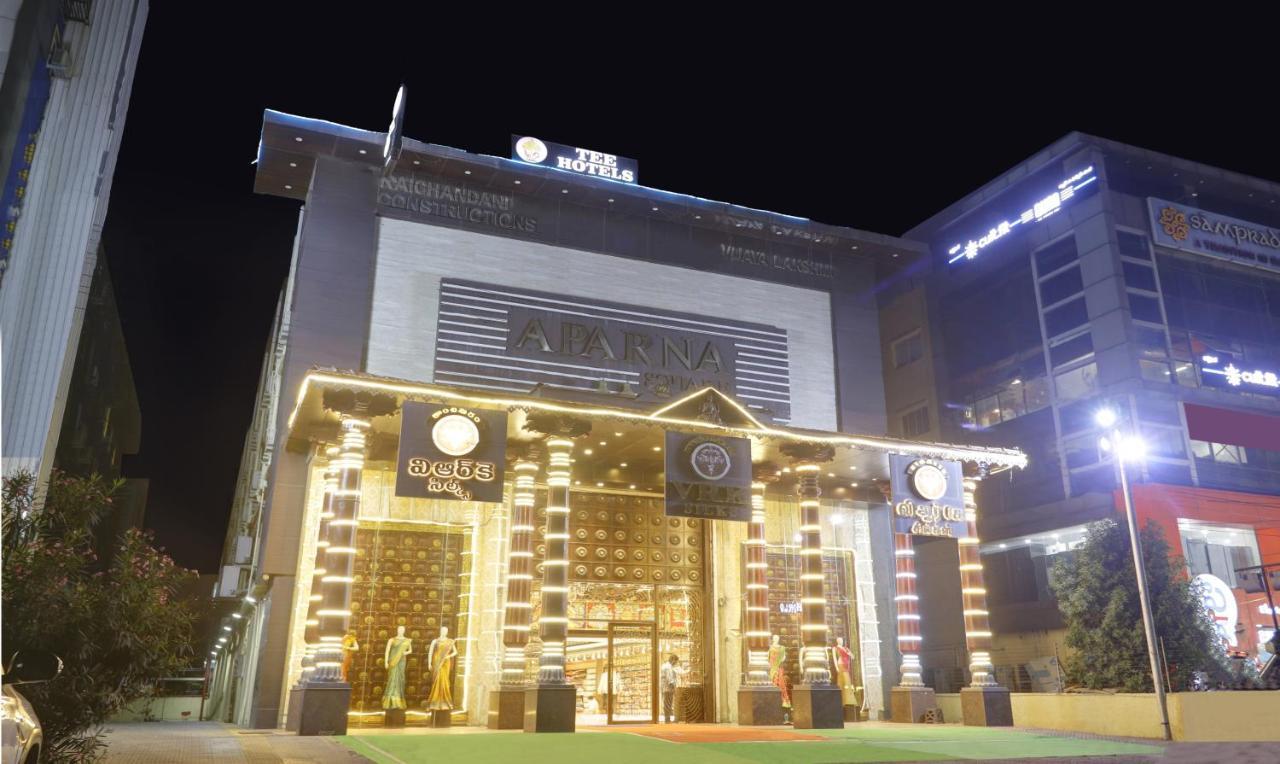 Treebo Tee Hotel ไฮเดอราบัด ภายนอก รูปภาพ